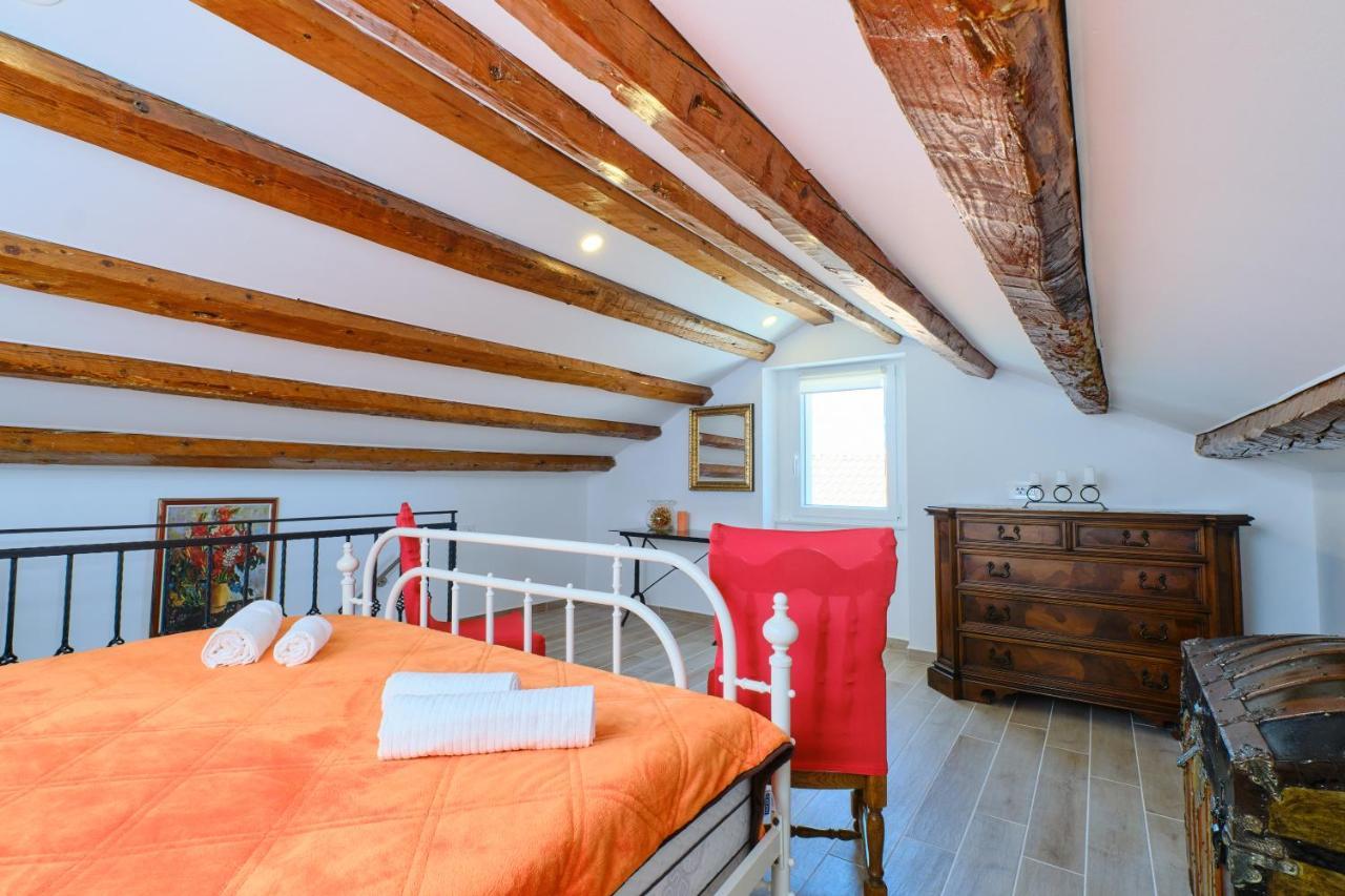 Apartment Kaleta Sveti Jakov Экстерьер фото